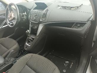 Opel Zafira Zafira Tourer (P12) MPV 1.4 Turbo 16V EcoFLEX (B14NET(Euro 6)) [103kW]=
  (10-2011/05-2016) picture 13