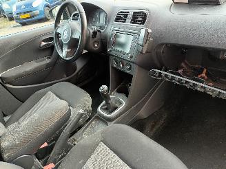 Volkswagen Polo Polo V (6R) Hatchback 1.2 TDI 12V BlueMotion (CFWA(Euro 5)) [55kW]  (1=
0-2009/05-2014) picture 14