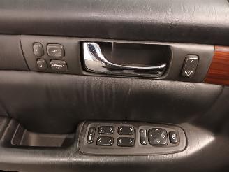 Cadillac Seville Seville Sedan 4.6 SLS/North Star V8 32V (LH2) [205kW]  (09-1997/09-200=
4) picture 14