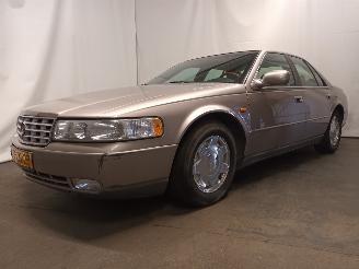 Cadillac Seville Seville Sedan 4.6 SLS/North Star V8 32V (LH2) [205kW]  (09-1997/09-200=
4) picture 3