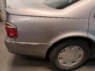 Cadillac Seville Seville Sedan 4.6 SLS/North Star V8 32V (LH2) [205kW]  (09-1997/09-200=
4) picture 25