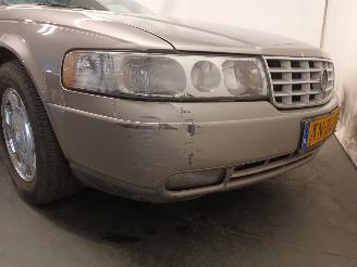 Cadillac Seville Seville Sedan 4.6 SLS/North Star V8 32V (LH2) [205kW]  (09-1997/09-200=
4) picture 26