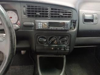 Volkswagen Golf Golf III Cabrio (1E) Cabrio 1.8 (AAM) [55kW]  (07-1993/05-1998) picture 16