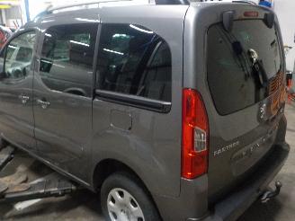 Peugeot Partner Partner Tepee (7A/B/C/D/E/F/G/J/P/S) MPV 1.6 VTI 16V (EP6CDTR(5FK)) [7=
2kW]  (08-2010/12-2018) picture 4