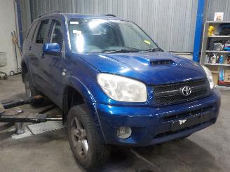Toyota Rav-4 RAV4 (A2) Terreinwagen 2.0 D-4D 16V 4x4 (1CD-FTV) [85kW]  (05-2001/11-=
2005) picture 2