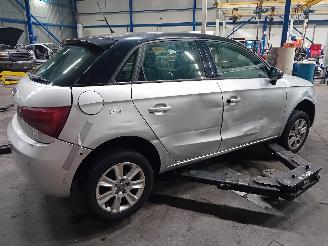 Audi A1 A1 Sportback (8XA/8XF) Hatchback 5-drs 1.4 TFSI 16V 122 (CAXA(Euro 5))=
 [90kW]  (11-2011/04-2015) picture 3