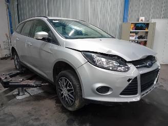 Ford Focus Focus 3 Wagon Combi 1.6 TDCi 115 (T1DA(Euro 5)) [85kW]  (05-2011/05-20=
18) picture 2