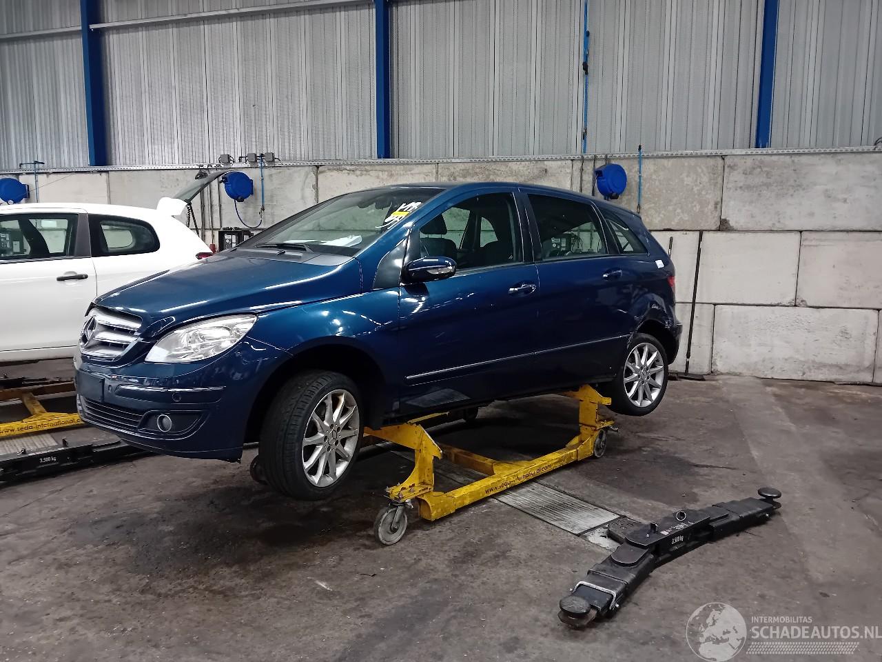 Mercedes B-klasse B (W245) Hatchback 2.0 B-200 16V (M266.960) [100kW]  (03-2005/11-2011)=