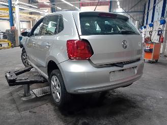 Volkswagen Polo Polo V (6R) Hatchback 1.2 TDI 12V BlueMotion (CFWA(Euro 5)) [55kW]  (1=
0-2009/05-2014) picture 4