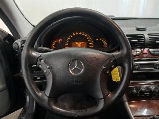 Mercedes C-klasse C Combi (S203) Combi 1.8 C-180K 16V (M271.946) [105kW]  (05-2002/08-20=
07) picture 17