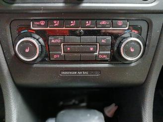 Volkswagen Golf Golf VI (5K1) Hatchback 1.4 TSI 122 16V (CAXA(Euro 5)) [90kW]  (10-200=
8/11-2012) picture 20