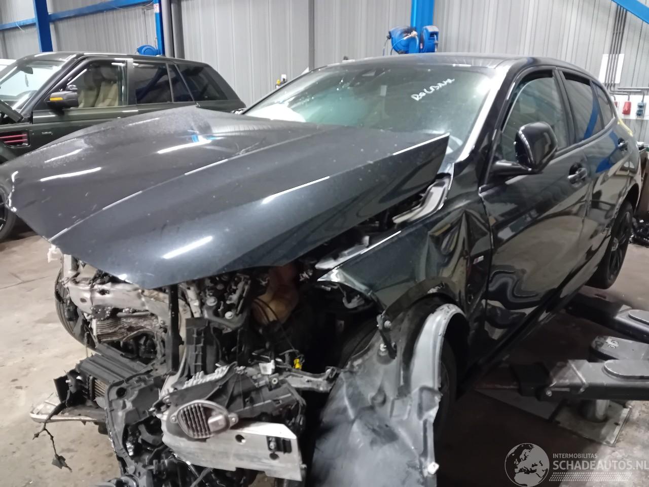 BMW 1-serie 1 serie (F40) Hatchback 118i 1.5 TwinPower 12V (B38-A15A) [103kW]  (07=
-2019/...)