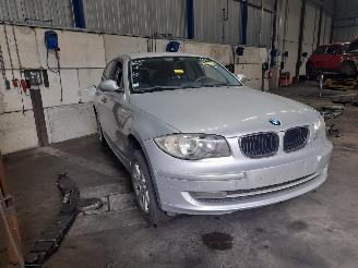 BMW 1-serie 1 serie (E87/87N) Hatchback 5-drs 116d 16V (N47-D20A) [85kW]  (03-2009=
/06-2011) picture 2