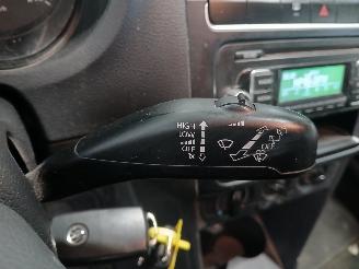 Volkswagen Polo Polo V (6R) Hatchback 1.2 12V (CGPB(Euro 5)) [44kW]  (06-2009/05-2014)= picture 15