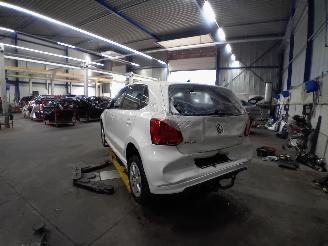 Volkswagen Polo Polo V (6R) Hatchback 1.2 TDI 12V BlueMotion (CFWA(Euro 5)) [55kW]  (1=
0-2009/05-2014) picture 3