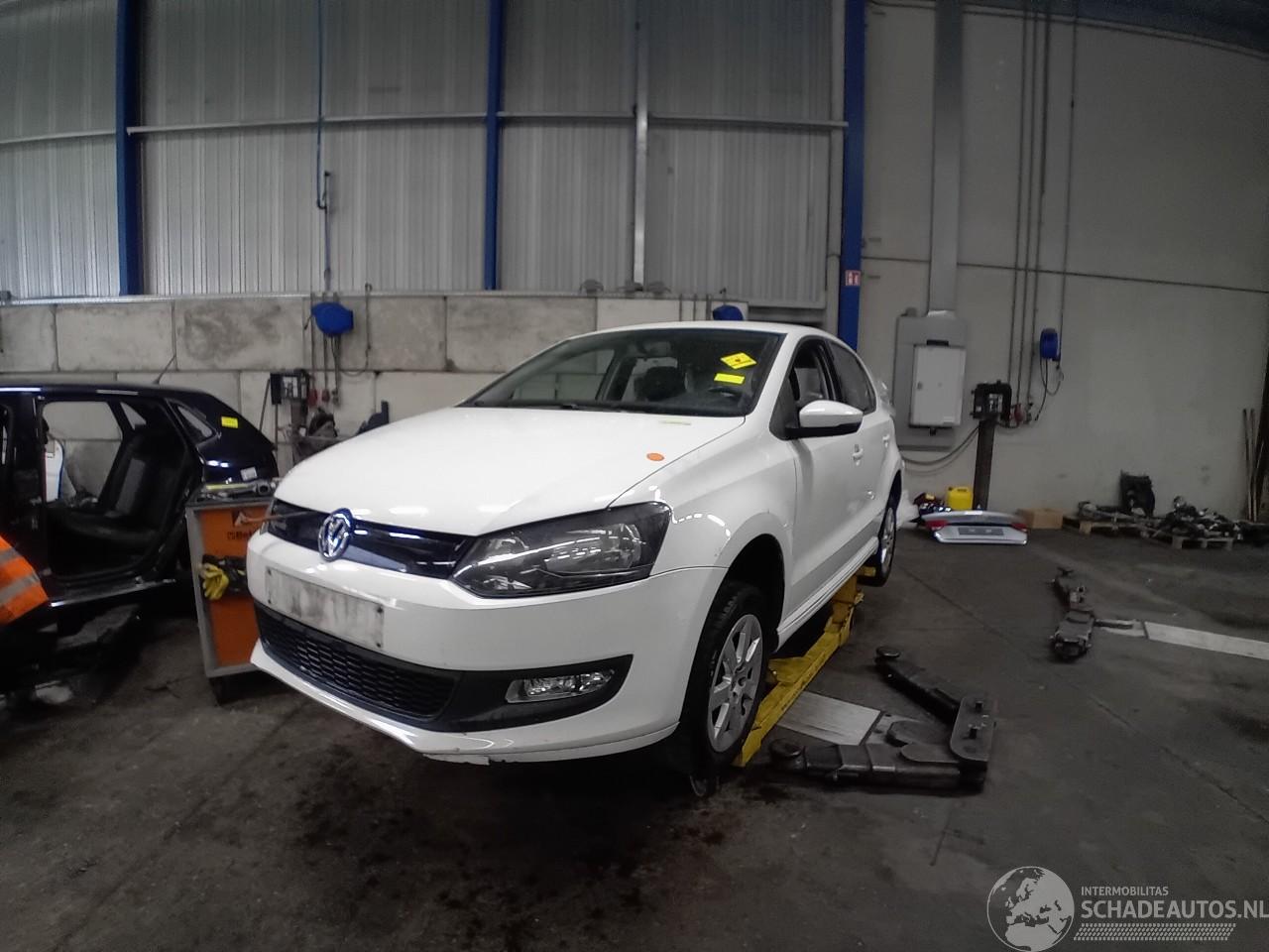 Volkswagen Polo Polo V (6R) Hatchback 1.2 TDI 12V BlueMotion (CFWA(Euro 5)) [55kW]  (1=
0-2009/05-2014)