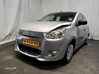 Unfallwagen Mitsubishi Space-star Space Star (A0) Hatchback 1.0 12V (3A90(Euro 5)) [52kW]  (05-2012/...)= 2013/7