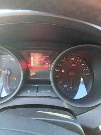 Seat Ibiza Ibiza IV (6J5) Hatchback 5-drs 1.2 12V (CGPB) [44kW]  (07-2009/05-2015=
) picture 2