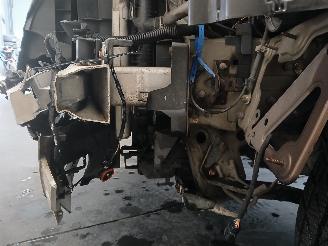 Renault Scenic Grand Scénic III (JZ) MPV 1.4 16V TCe 130 (H4J-700(H4J-A7)) [96kW]  =
(02-2009/12-2016) picture 25