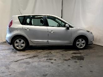 Renault Scenic Scénic III (JZ) MPV 1.4 16V TCe 130 (H4J-700(H4J-A7)) [96kW]  (02-20=
09/09-2016) picture 7