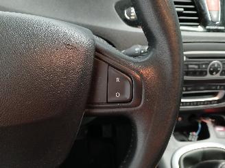 Renault Scenic Scénic III (JZ) MPV 1.4 16V TCe 130 (H4J-700(H4J-A7)) [96kW]  (02-20=
09/09-2016) picture 17