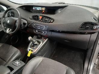 Renault Scenic Scénic III (JZ) MPV 1.4 16V TCe 130 (H4J-700(H4J-A7)) [96kW]  (02-20=
09/09-2016) picture 8