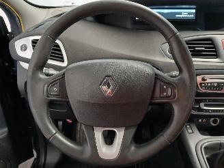 Renault Scenic Scénic III (JZ) MPV 1.4 16V TCe 130 (H4J-700(H4J-A7)) [96kW]  (02-20=
09/09-2016) picture 14