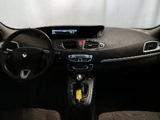 Renault Scenic Scénic III (JZ) MPV 1.4 16V TCe 130 (H4J-700(H4J-A7)) [96kW]  (02-20=
09/09-2016) picture 11