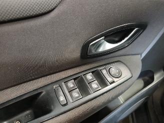 Renault Scenic Scénic III (JZ) MPV 1.4 16V TCe 130 (H4J-700(H4J-A7)) [96kW]  (02-20=
09/09-2016) picture 12