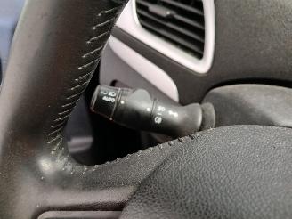 Renault Scenic Scénic III (JZ) MPV 1.4 16V TCe 130 (H4J-700(H4J-A7)) [96kW]  (02-20=
09/09-2016) picture 16