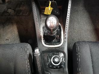 Renault Mégane Megane III Grandtour (KZ) Combi 5-drs 1.4 16V TCe 130 (H4J-700(H4J-A7)=
) [96kW]  (05-2009/02-2016) picture 15