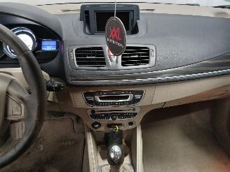 Renault Mégane Megane III Coupe (DZ) Hatchback 3-drs 1.4 16V TCe 130 (H4J-700(H4J-A7)=
) [96kW]  (04-2009/02-2016) picture 16