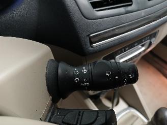 Renault Mégane Megane III Coupe (DZ) Hatchback 3-drs 1.4 16V TCe 130 (H4J-700(H4J-A7)=
) [96kW]  (04-2009/02-2016) picture 14