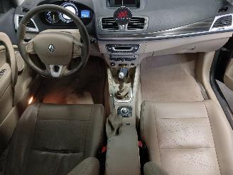 Renault Mégane Megane III Coupe (DZ) Hatchback 3-drs 1.4 16V TCe 130 (H4J-700(H4J-A7)=
) [96kW]  (04-2009/02-2016) picture 10