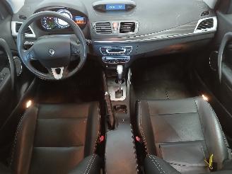 Renault Mégane Megane III Grandtour (KZ) Combi 5-drs 2.0 16V CVT (M4R-F713) [103kW]  =
(05-2009/02-2016) picture 11