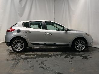 Renault Mégane Megane III Berline (BZ) Hatchback 5-drs 1.5 dCi 90 (K9K-834(K9K-H8)) [=
66kW]  (11-2008/02-2016) picture 7
