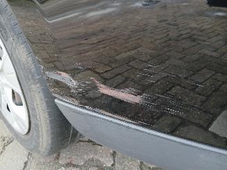 Renault Mégane Megane III Grandtour (KZ) Combi 5-drs 1.5 dCi 90 (K9K-834(K9K-H8)) [66=
kW]  (05-2009/04-2016) picture 26