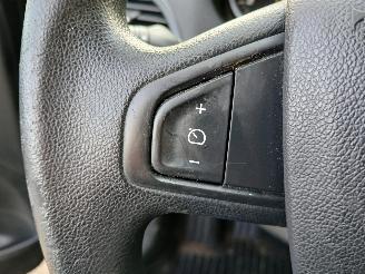 Renault Mégane Megane III Grandtour (KZ) Combi 5-drs 1.5 dCi 90 (K9K-834(K9K-H8)) [66=
kW]  (05-2009/04-2016) picture 15