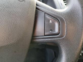 Renault Mégane Megane III Grandtour (KZ) Combi 5-drs 1.5 dCi 90 (K9K-834(K9K-H8)) [66=
kW]  (05-2009/04-2016) picture 17