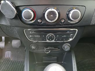 Renault Mégane Megane III Grandtour (KZ) Combi 5-drs 1.5 dCi 90 (K9K-834(K9K-H8)) [66=
kW]  (05-2009/04-2016) picture 22