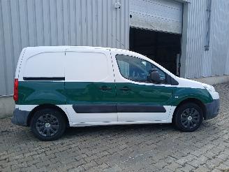 Peugeot Partner Partner (GC/GF/GG/GJ/GK) Van 1.6 (TU5JP4B(NFR)) [66kW]  (04-2008/02-20=
12) picture 6