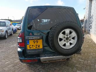Mitsubishi Pajero Pajero Hardtop (V8/9) Terreinwagen 3.2 DI-D 16V (4M41) [121kW]  (04-20=
00/12-2006) picture 5