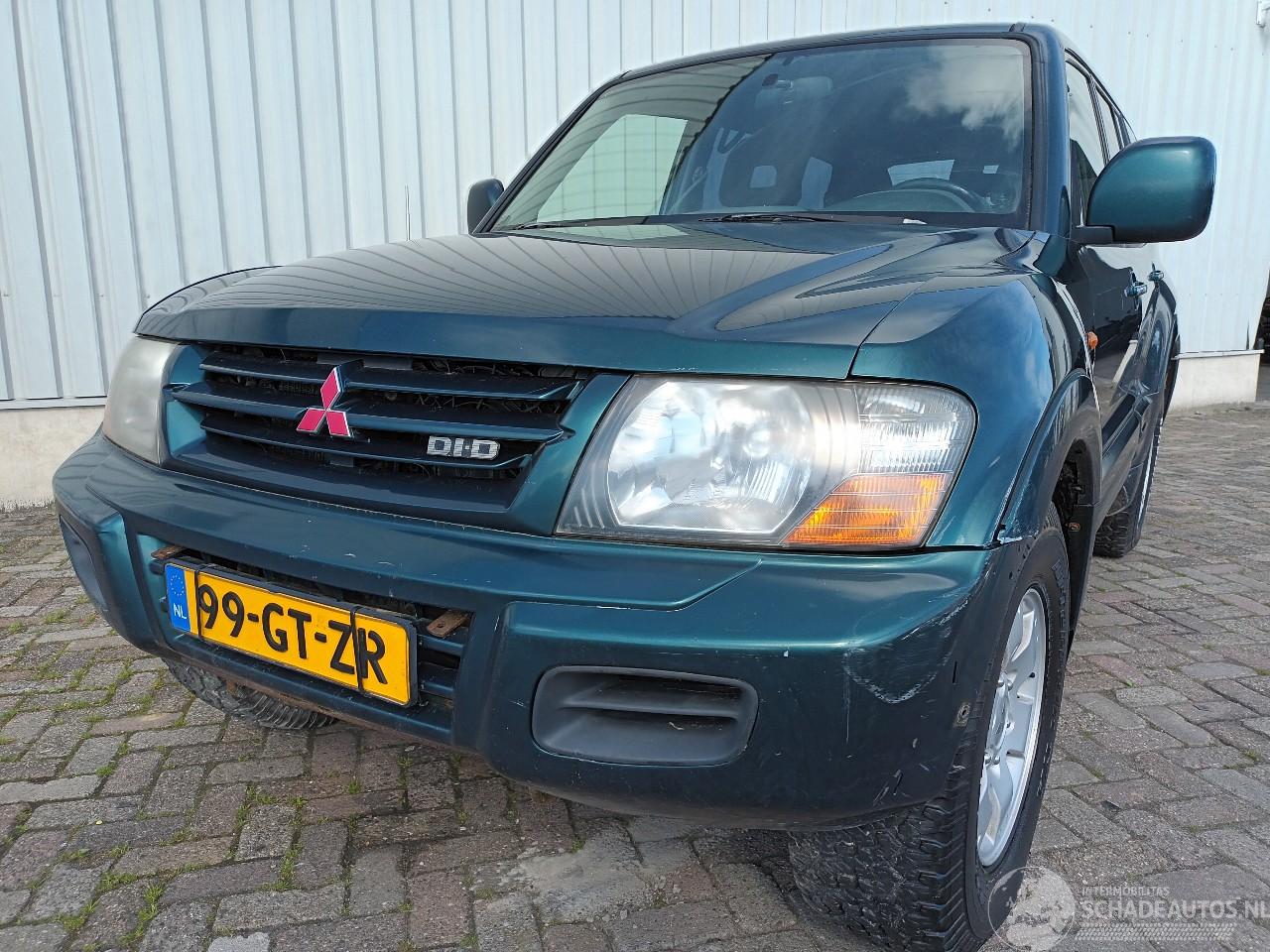 Mitsubishi Pajero Pajero Hardtop (V8/9) Terreinwagen 3.2 DI-D 16V (4M41) [121kW]  (04-20=
00/12-2006)