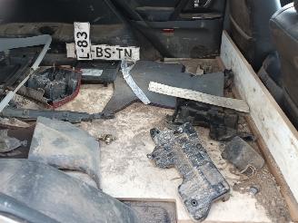 Mitsubishi Pajero Pajero Canvas Top (V6/7) Terreinwagen 3.2 DI-D 16V (4M41) [118kW]  (10=
-2001/12-2006) picture 19