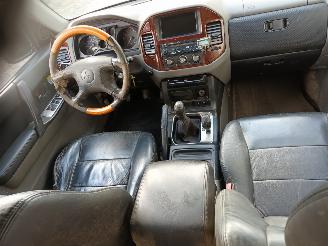 Mitsubishi Pajero Pajero Canvas Top (V6/7) Terreinwagen 3.2 DI-D 16V (4M41) [118kW]  (10=
-2001/12-2006) picture 21