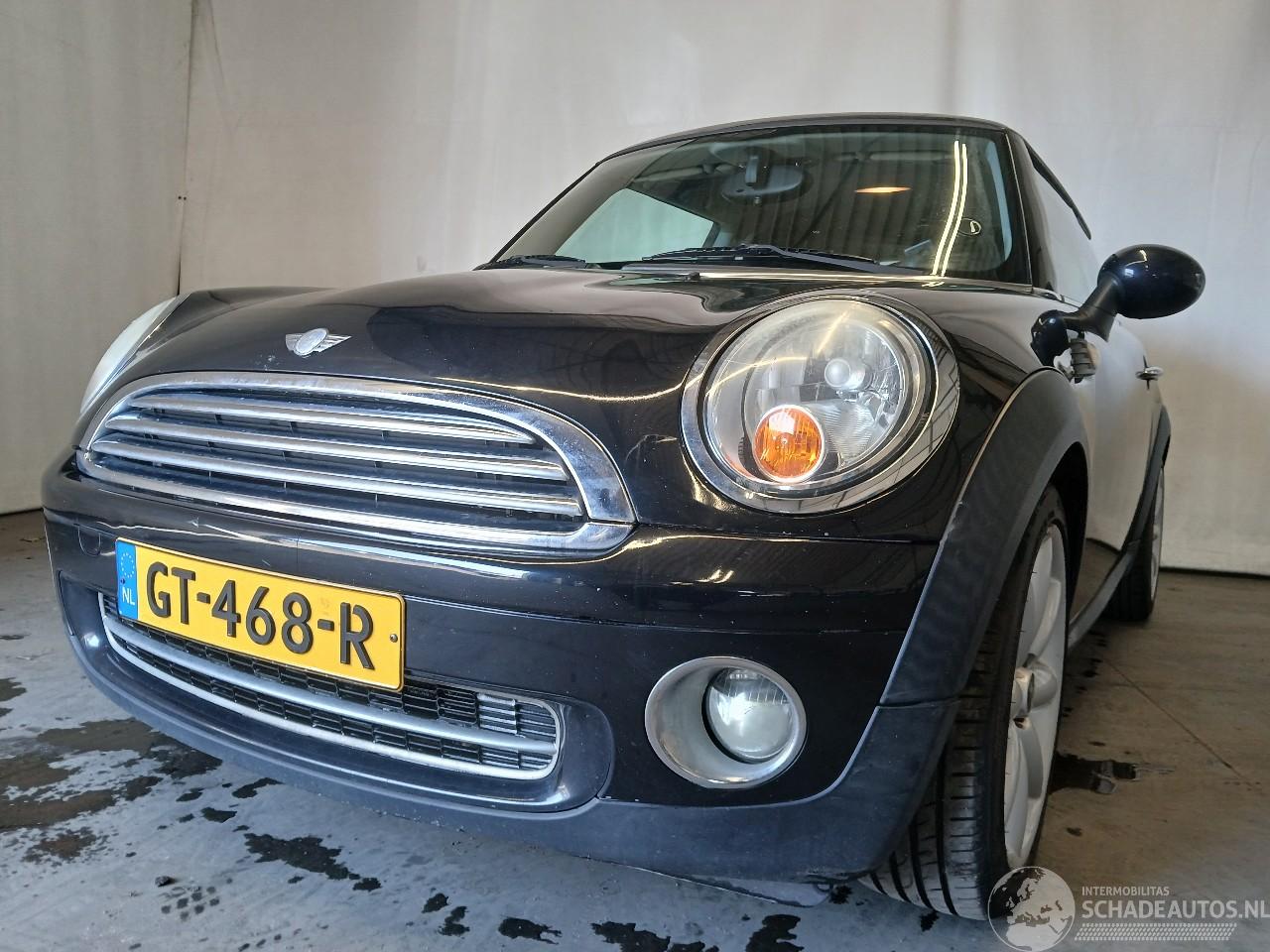 Mini Mini Mini (R56) Hatchback 1.6 16V Cooper (N12-B16A) [88kW]  (10-2006/02-201=
2)