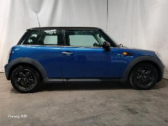 Mini Mini Mini (R56) Hatchback 1.6 16V Cooper (N12-B16A) [88kW]  (10-2006/02-201=
2) picture 7