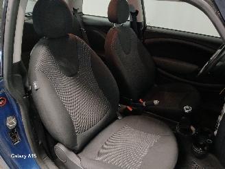 Mini Mini Mini (R56) Hatchback 1.6 16V Cooper (N12-B16A) [88kW]  (10-2006/02-201=
2) picture 9