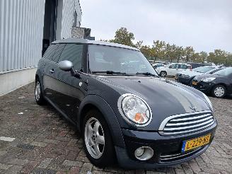 Mini Mini Clubman (R55) Combi 1.6 16V Cooper (N12-B16A) [88kW]  (10-2007/12-2013=
) picture 6