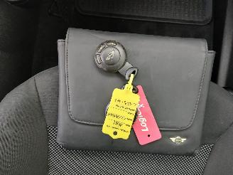 Mini Mini Clubman (R55) Combi 1.6 16V Cooper (N12-B16A) [88kW]  (10-2007/12-2013=
) picture 19